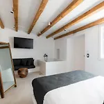 Ryous Mykonos